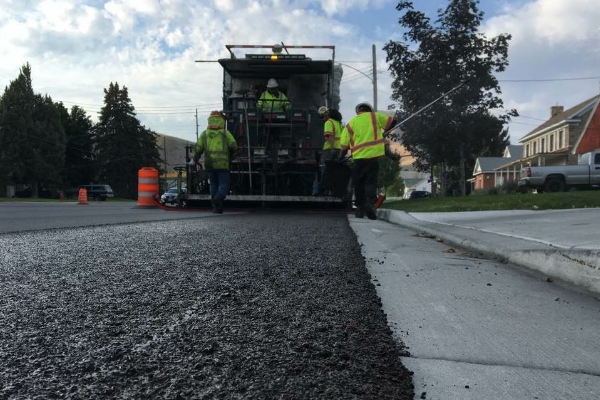 permeable layer, adhesive layer, and sealing layer