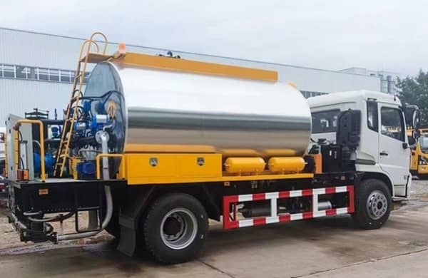 asphalt-spreader-truck-maintenance-points_1