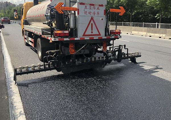 preventive-maintenance-of-highway-asphalt-pavement_1