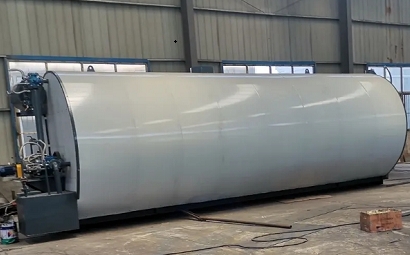 What are the characteristics of bitumen tanks?