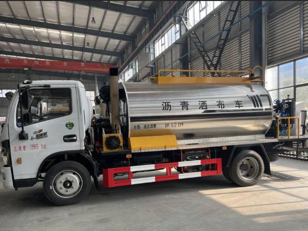 when-should-the-sticky-layer-of-bitumen-be-sprayed_1